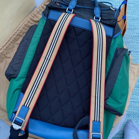 Burberry Backpack with Proof of purchase - Picture 6 of 6